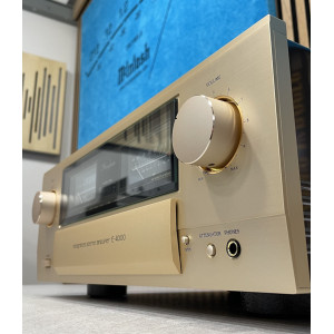Accuphase E-4000